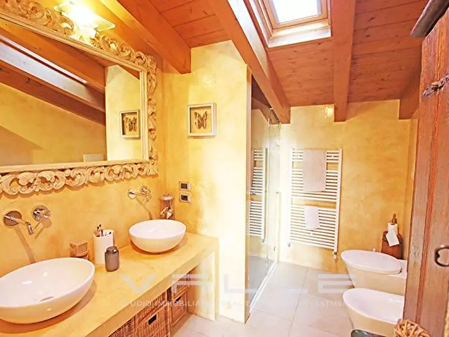 Immagine 29 di Attico in vendita  in via monte a Padenghe Sul Garda