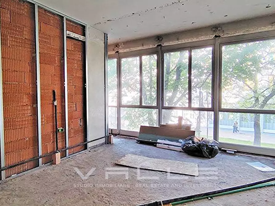 Immagine 15 di Loft/Open space in vendita  in via San Benedetto a Bergamo