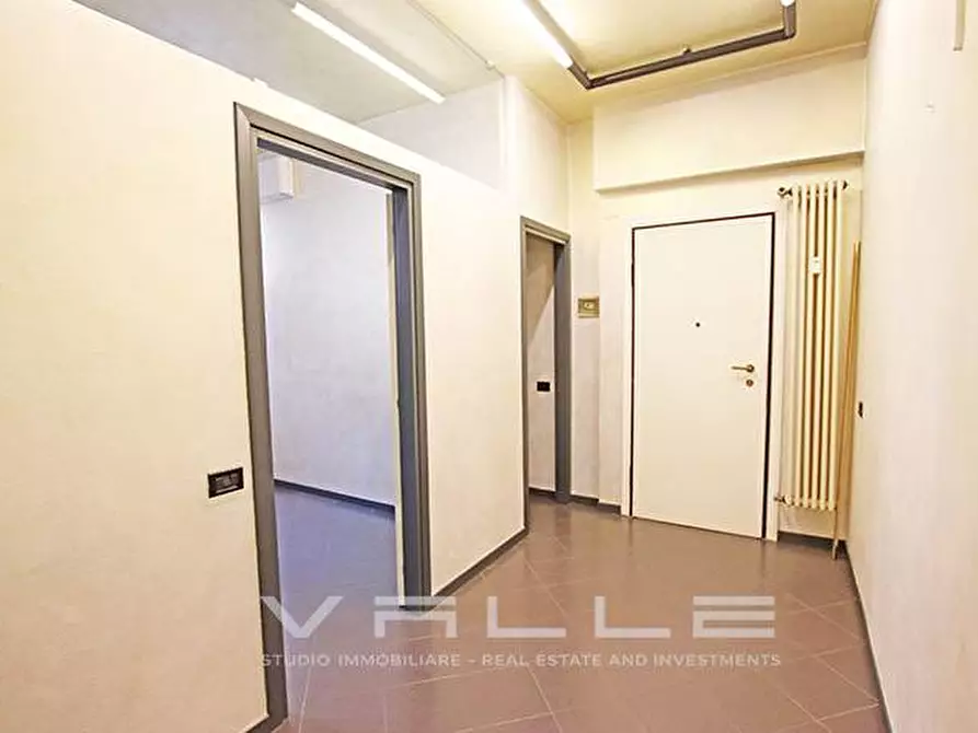 Immagine 7 di Appartamento in vendita  in via garibaldi a Bergamo