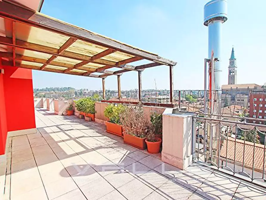 Immagine 13 di Attico in vendita  in via Don Lombardi a Ponte San Pietro