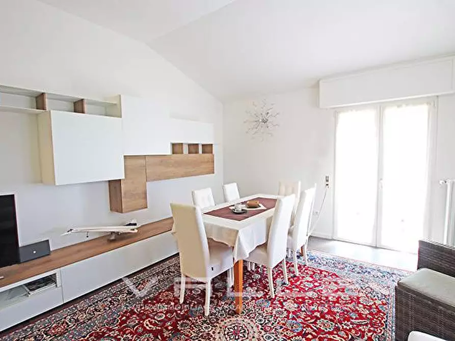 Immagine 22 di Attico in vendita  in via Don Lombardi a Ponte San Pietro