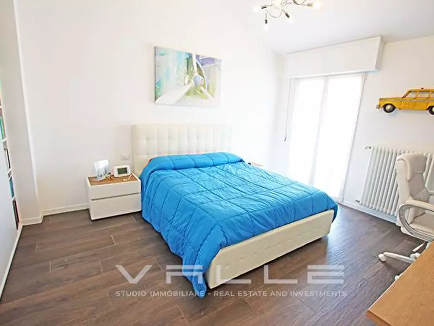 Immagine 31 di Attico in vendita  in via Don Lombardi a Ponte San Pietro