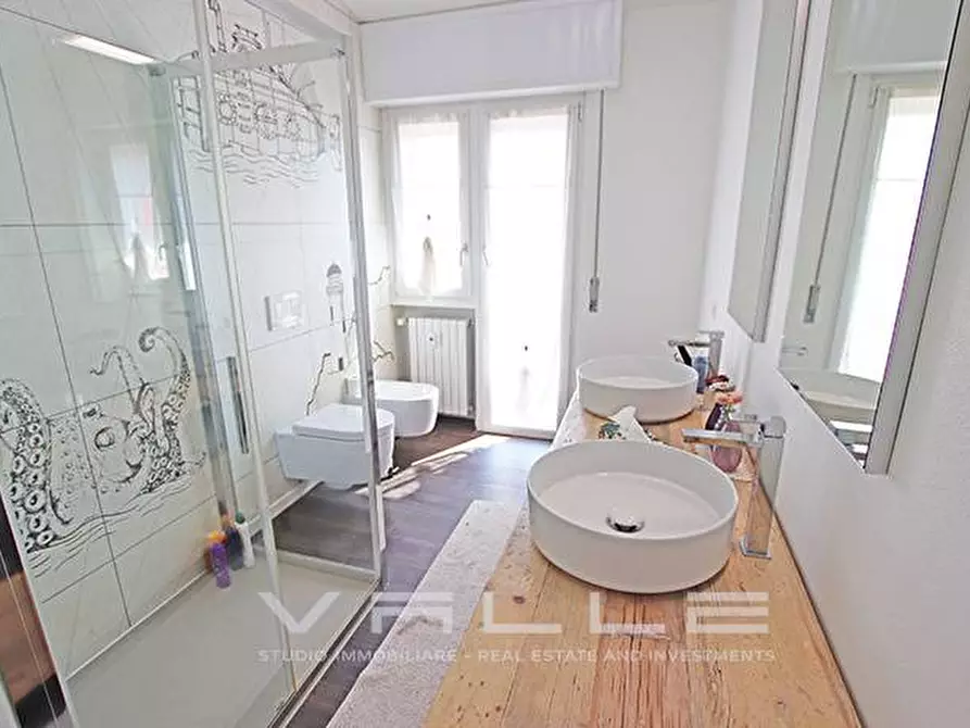 Immagine 34 di Attico in vendita  in via Don Lombardi a Ponte San Pietro