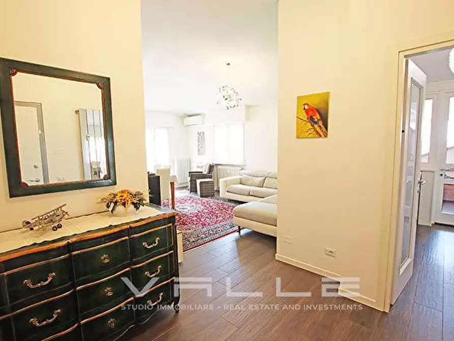 Immagine 38 di Attico in vendita  in via Don Lombardi a Ponte San Pietro