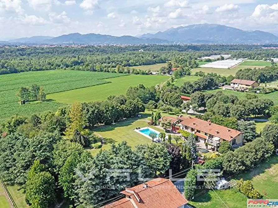 Immagine 3 di Villa in vendita  in via XXV Aprile a Dalmine