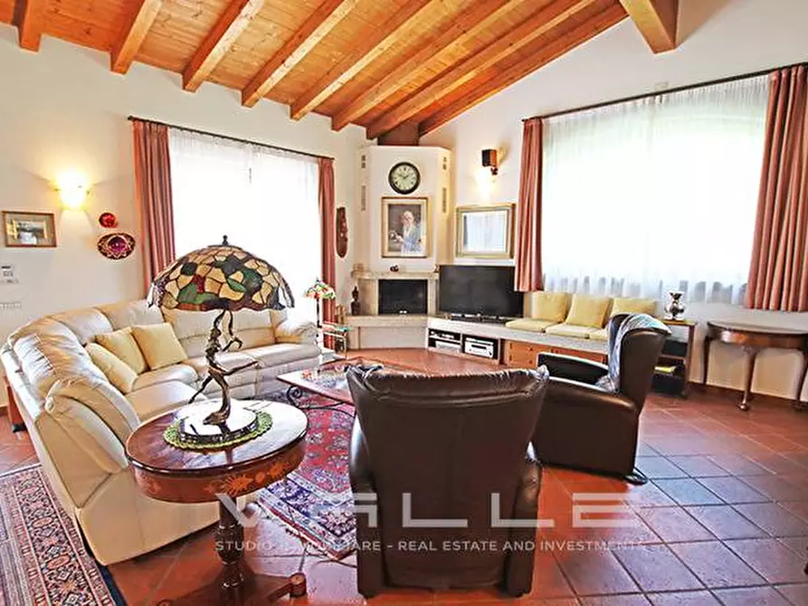 Immagine 15 di Villa in vendita  in via XXV Aprile a Dalmine
