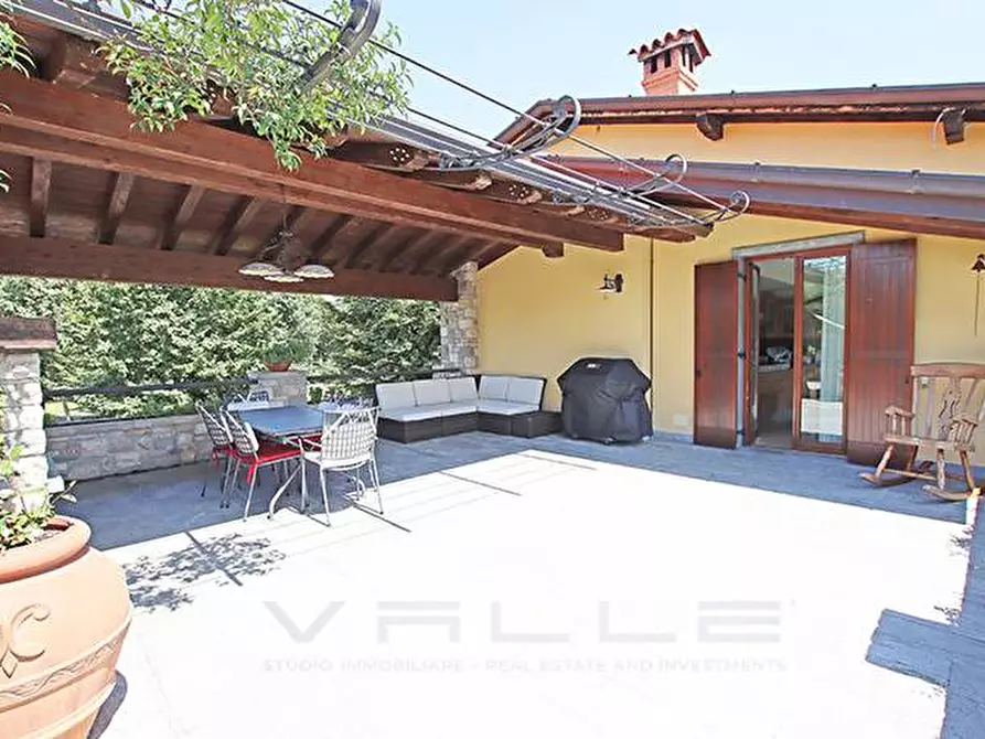 Immagine 39 di Villa in vendita  in via XXV Aprile a Dalmine