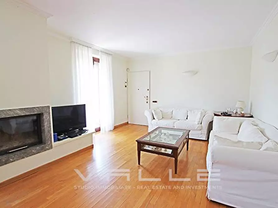 Immagine 52 di Villa in vendita  in via XXV Aprile a Dalmine