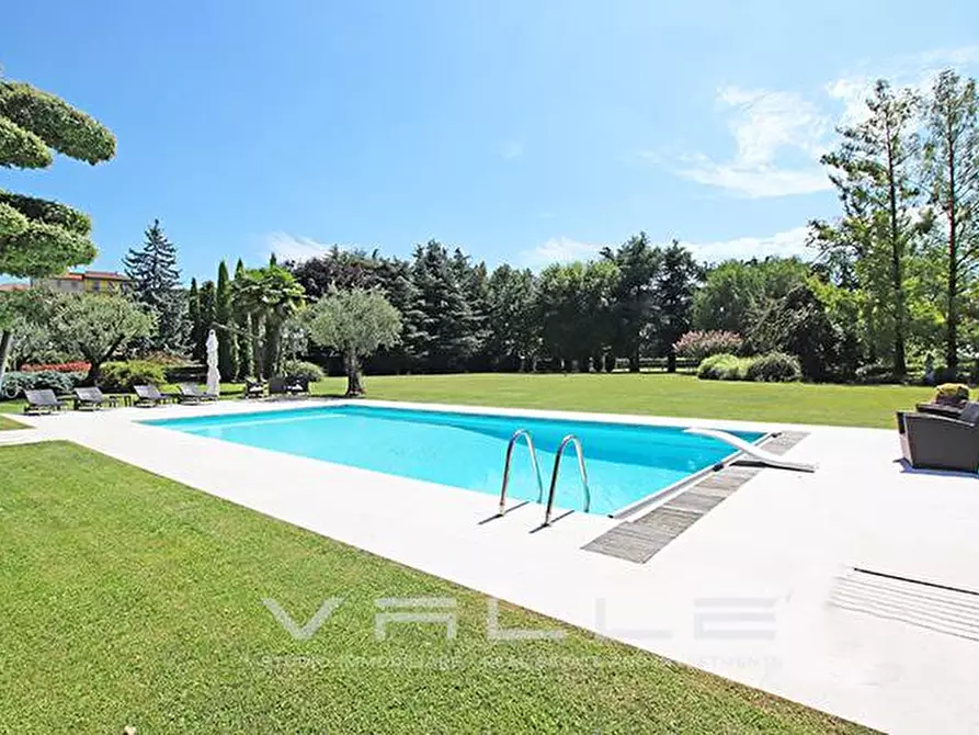 Immagine 12 di Villa in vendita  in via XXV Aprile a Dalmine