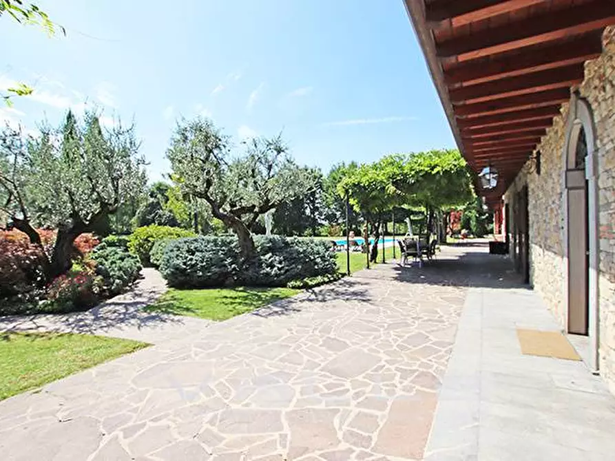 Immagine 68 di Villa in vendita  in via XXV Aprile a Dalmine