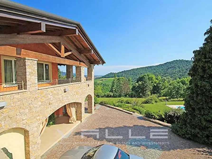 Immagine 15 di Villa in vendita  in via san rocco a Cenate Sotto