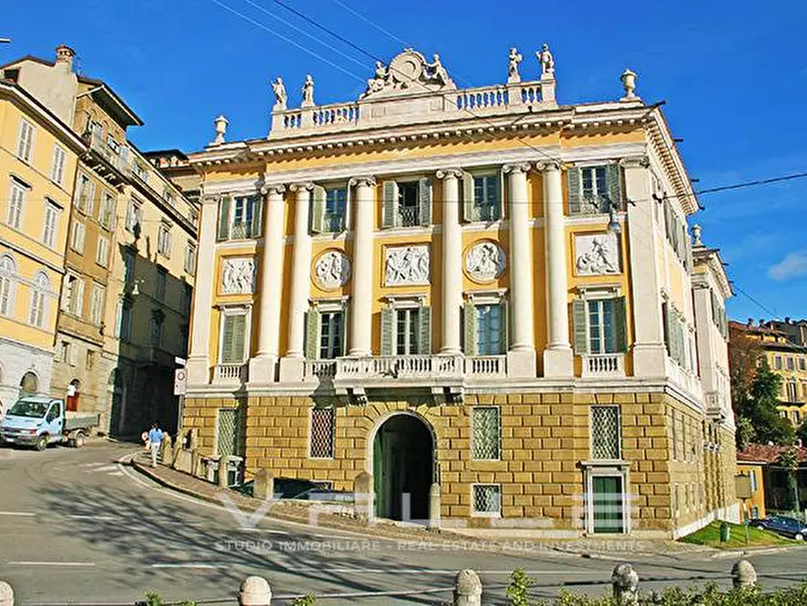 Immagine 2 di Appartamento in affitto  in viale delle mura a Bergamo