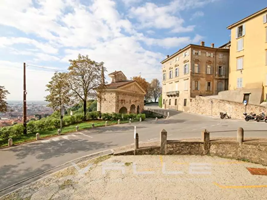 Immagine 3 di Appartamento in affitto  in viale delle mura a Bergamo