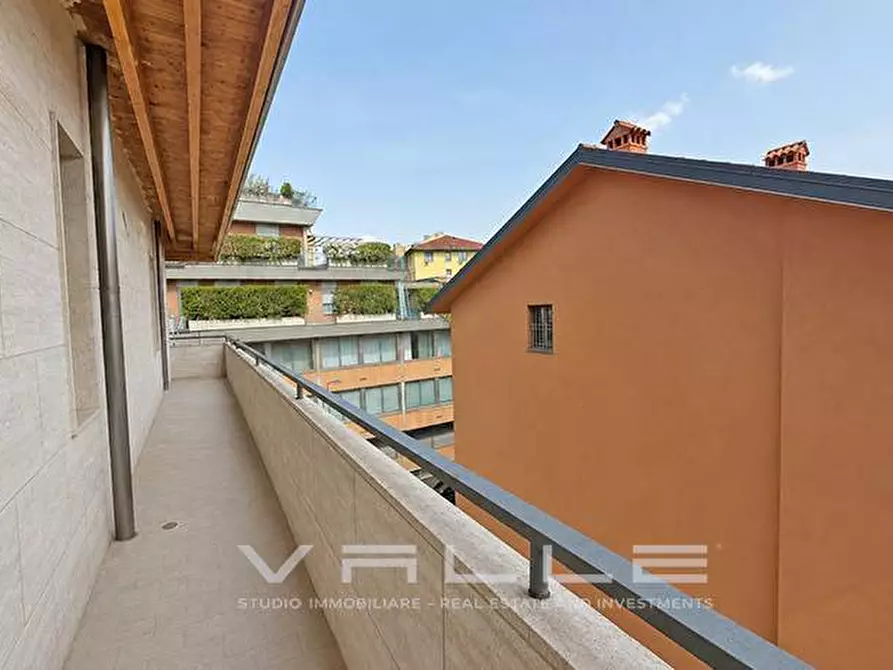 Immagine 1 di Appartamento in vendita  in Via Guglielmo D'alzano a Bergamo
