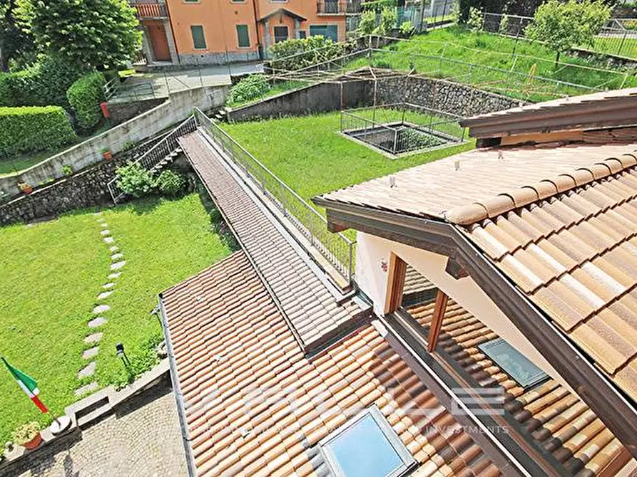 Immagine 32 di Villa in vendita  in via Vulcano a Ardesio
