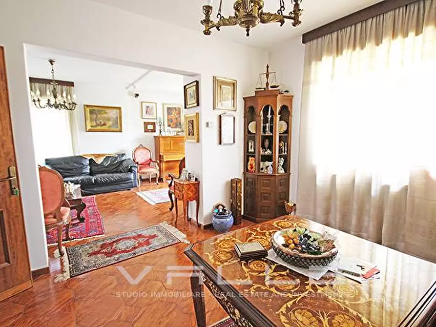 Immagine 18 di Villa in vendita  in via Vulcano a Ardesio
