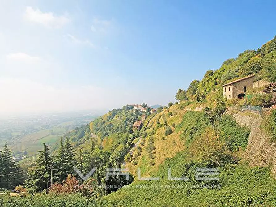 Immagine 5 di Villa in vendita  in via San Sebastiano a Bergamo