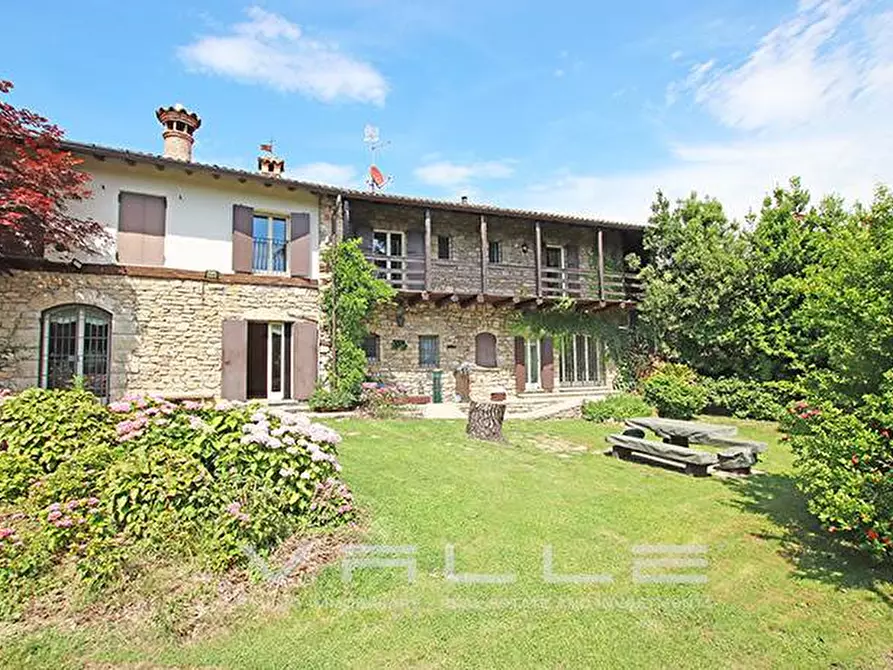 Immagine 5 di Casa indipendente in vendita  in via borgo canale a Bergamo