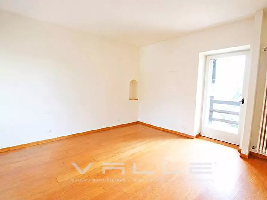 Immagine 36 di Casa indipendente in vendita  in via borgo canale a Bergamo