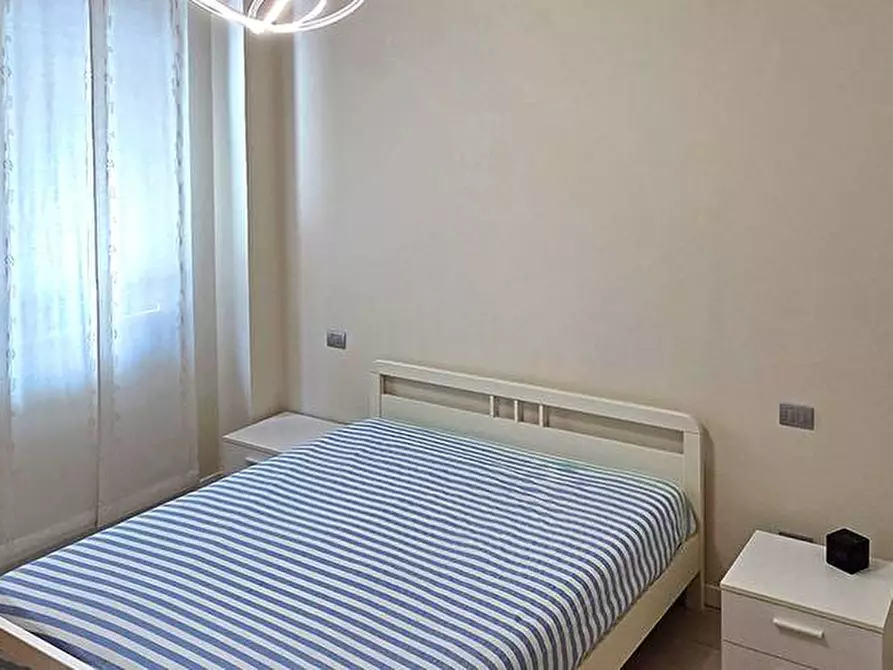 Immagine 5 di Appartamento in affitto  in piazza Udine a Milano