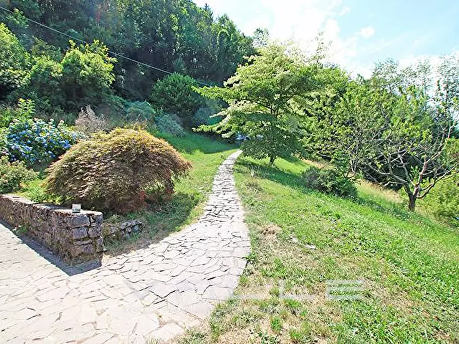 Immagine 6 di Villa in vendita  in via Parpaet a Zogno