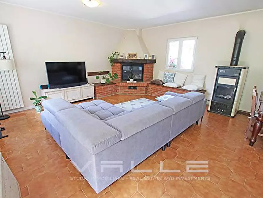 Immagine 15 di Villa in vendita  in via Parpaet a Zogno
