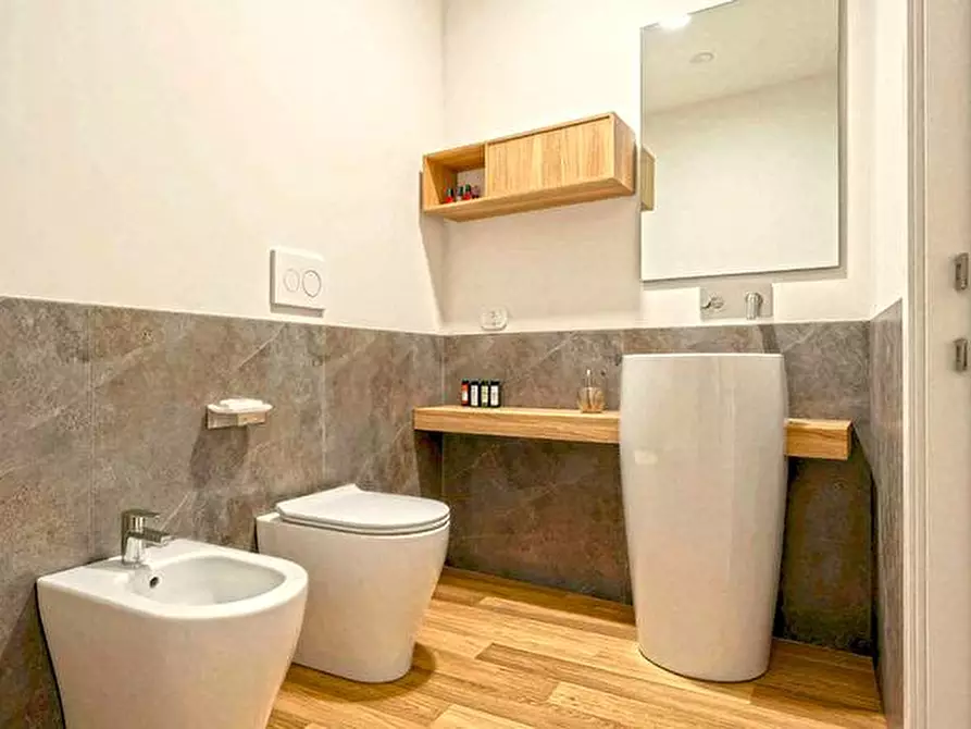 Immagine 15 di Appartamento in vendita  in via Borgo Palazzo a Bergamo