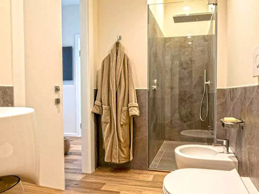 Immagine 17 di Appartamento in vendita  in via Borgo Palazzo a Bergamo