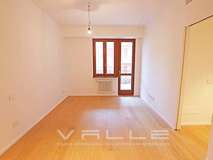 Immagine 12 di Appartamento in affitto  in via locatelli a Bergamo