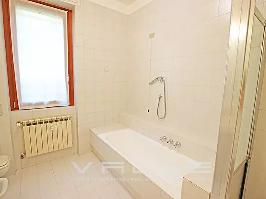 Immagine 9 di Appartamento in affitto  in via s. alessandro a Bergamo