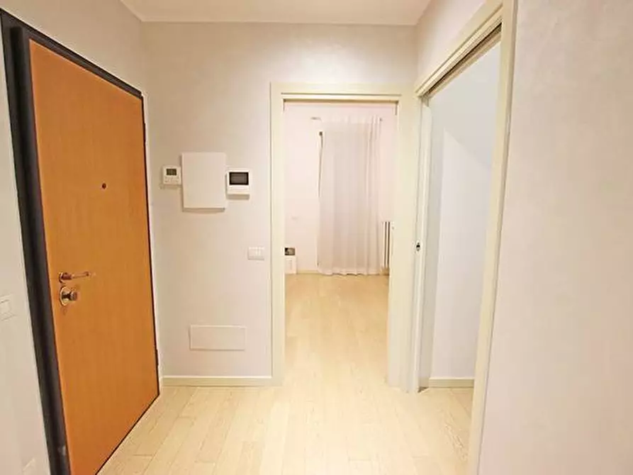 Immagine 15 di Appartamento in affitto  in via statuto a Bergamo