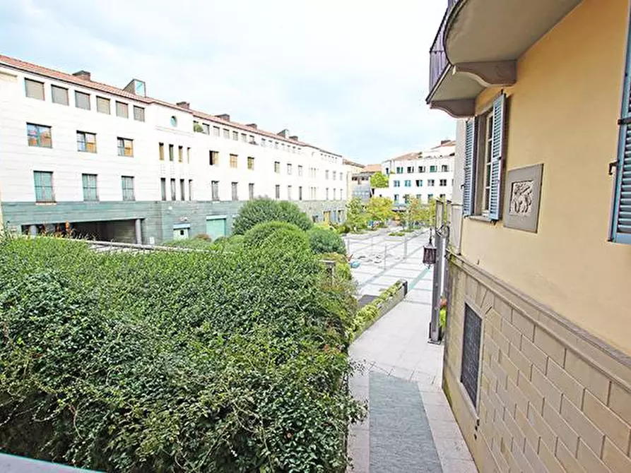 Immagine 13 di Ufficio in affitto  in via borfuro a Bergamo