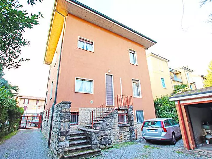 Immagine 6 di Villa in vendita  in via santa lucia a Bergamo