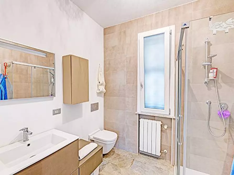 Immagine 23 di Villa in vendita  in via colline a Andora