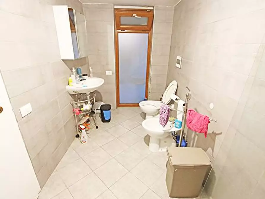 Immagine 28 di Appartamento in vendita  in via verdi a Bergamo