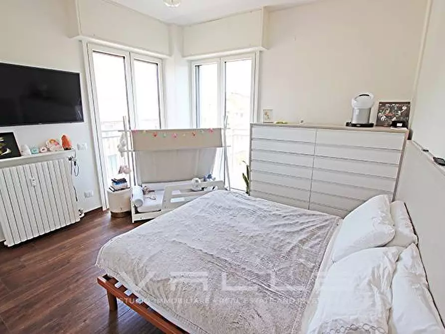 Immagine 12 di Appartamento in vendita  in via longo a Bergamo