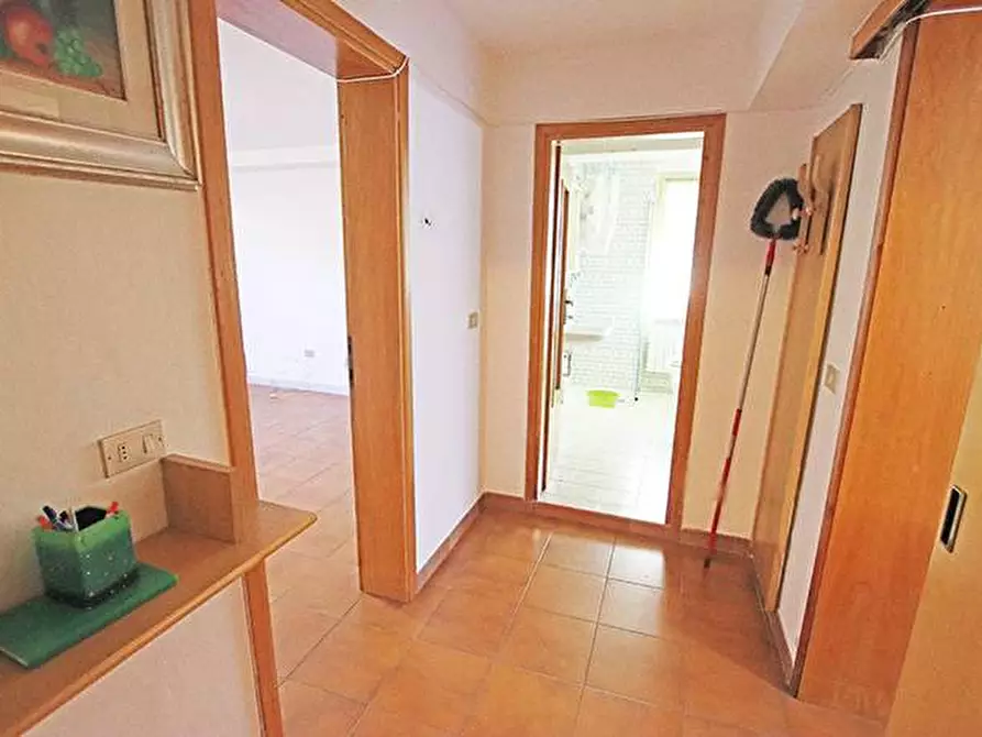 Immagine 43 di Villa in vendita  in via Santo Jesus 7 a Curno