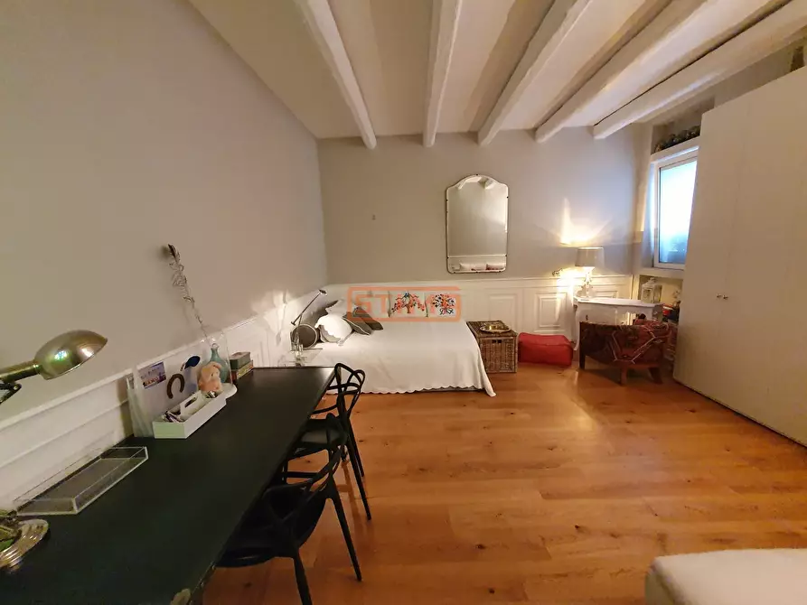 Immagine 38 di Appartamento in affitto  a Treviso
