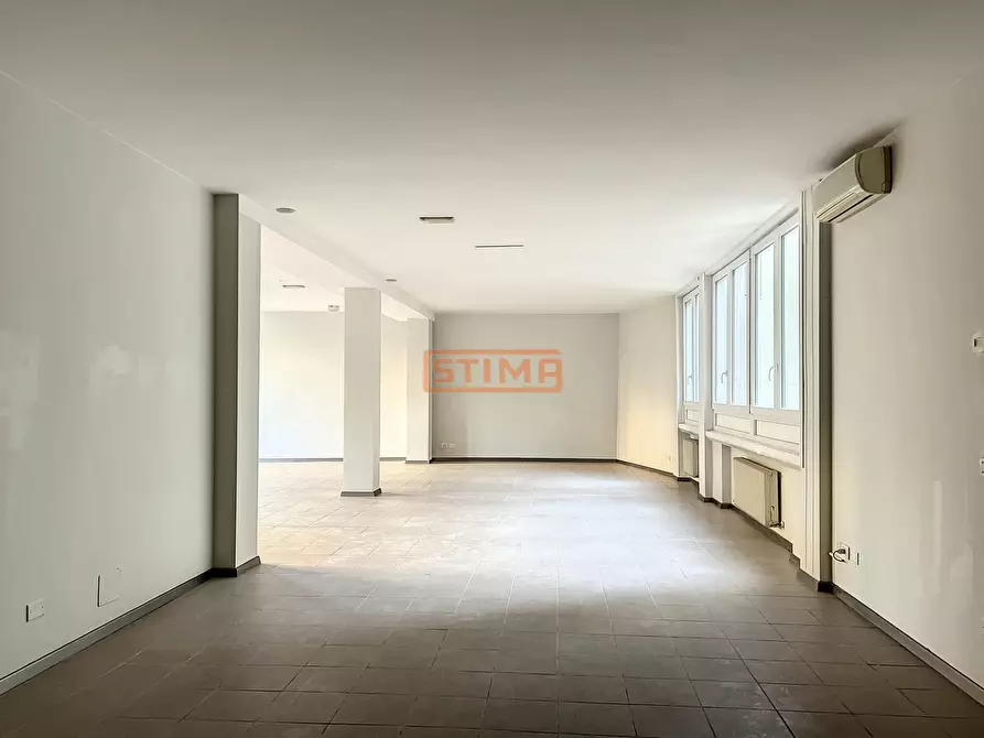 Immagine 6 di Ufficio in affitto  a Treviso