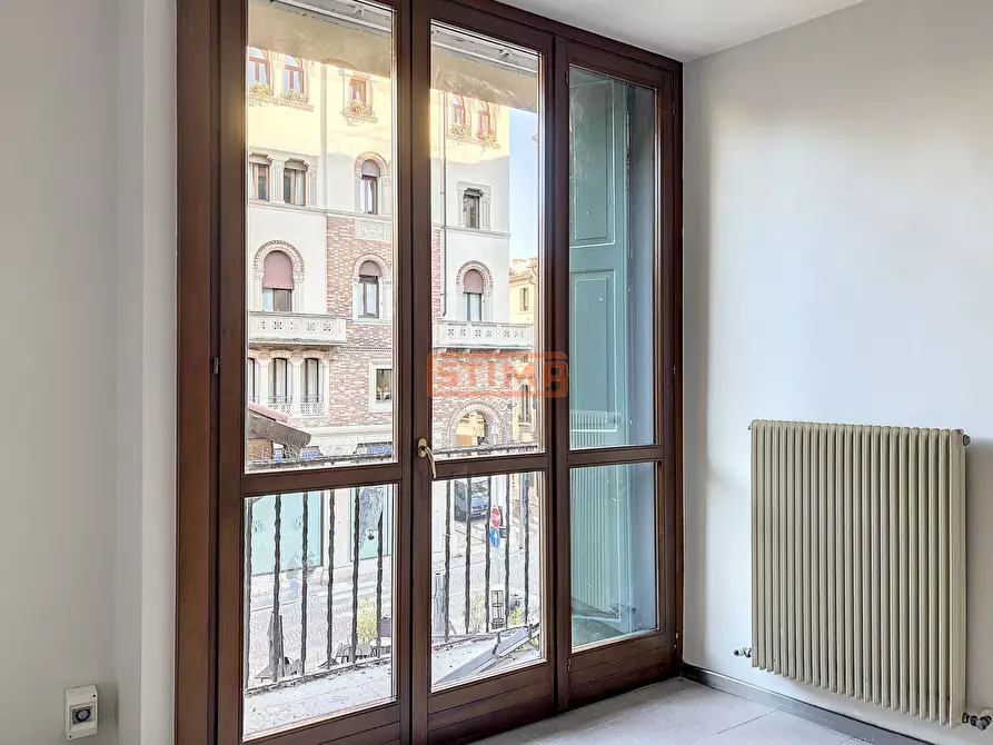 Immagine 8 di Ufficio in affitto  a Treviso
