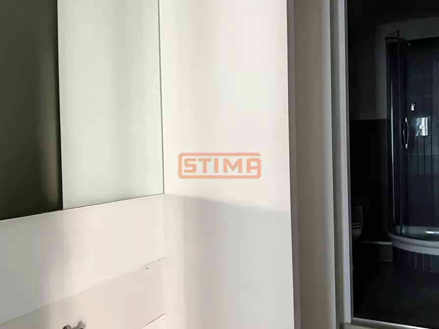 Immagine 12 di Ufficio in affitto  a Treviso