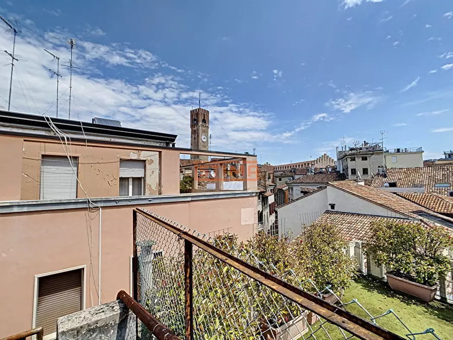 Immagine 25 di Appartamento in affitto  a Treviso