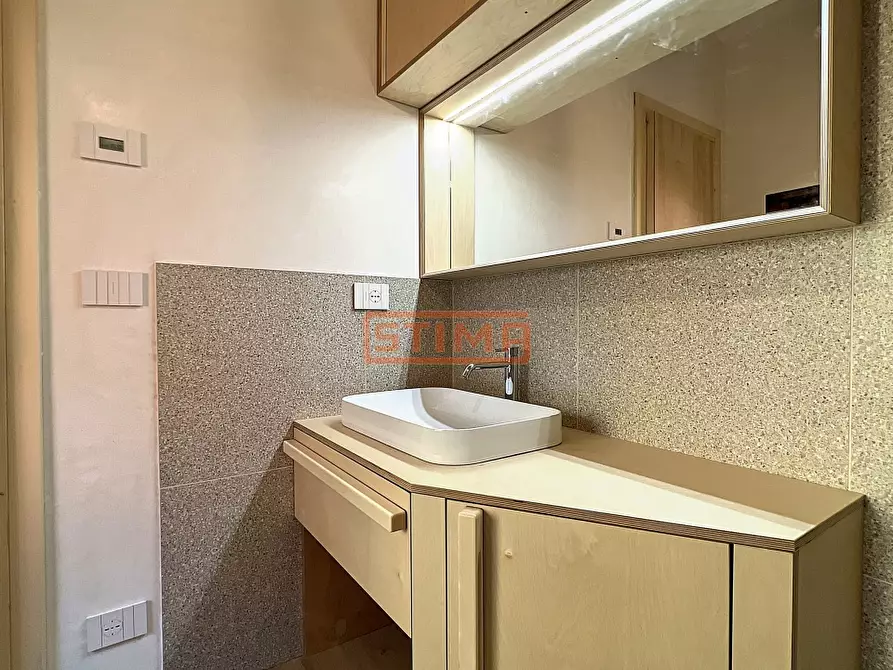 Immagine 36 di Attico in affitto  a Treviso