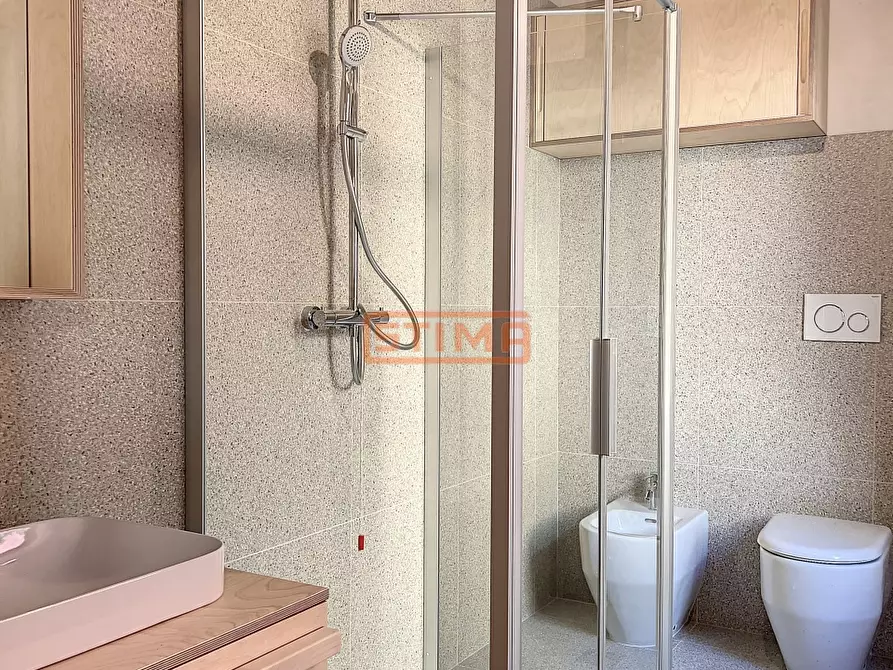 Immagine 43 di Attico in affitto  a Treviso