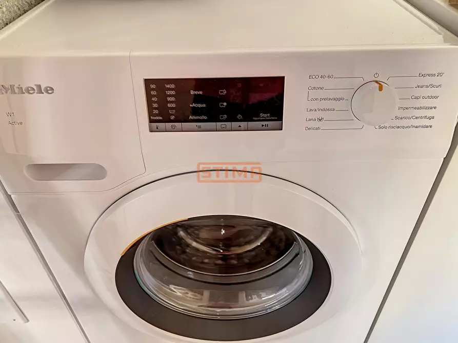 Immagine 45 di Attico in affitto  a Treviso