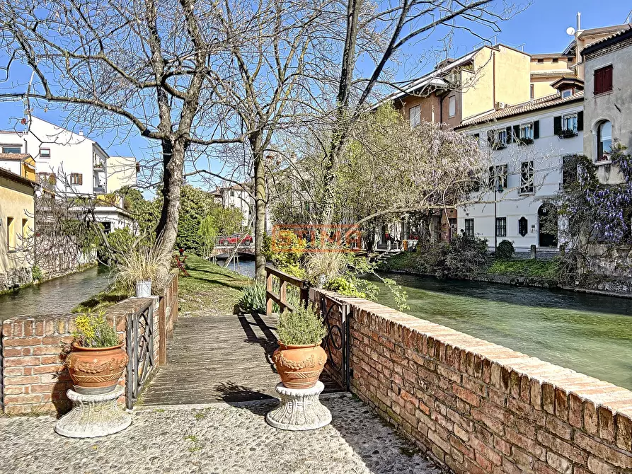 Immagine 54 di Attico in affitto  a Treviso