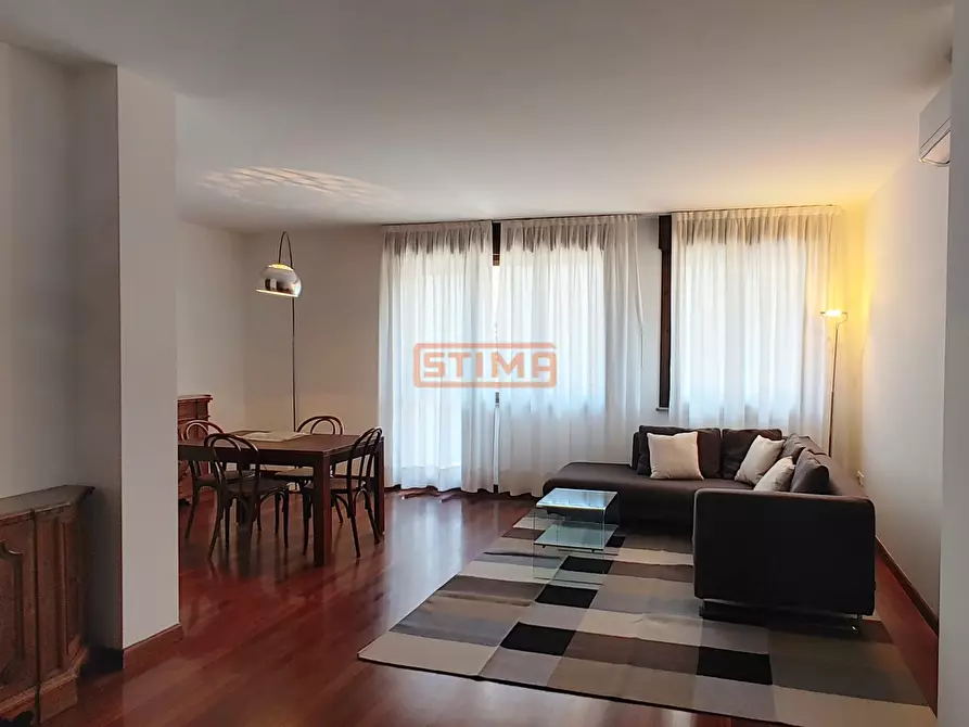 Immagine 4 di Appartamento in affitto  a Treviso