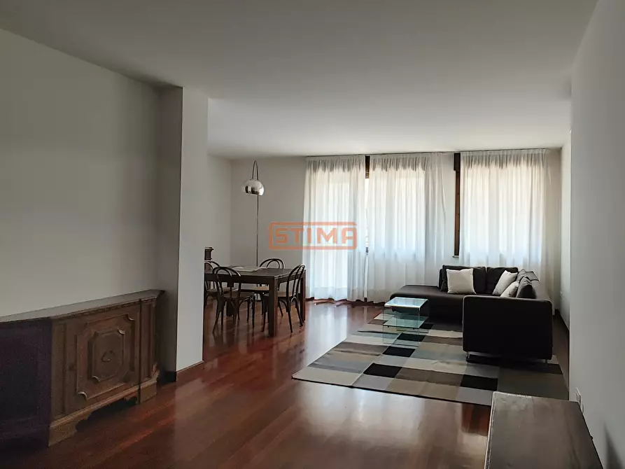 Immagine 7 di Appartamento in affitto  a Treviso