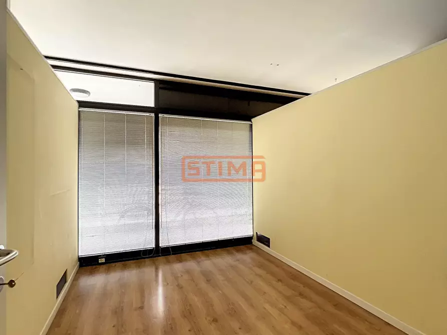 Immagine 9 di Ufficio in affitto  in via principale a Altivole