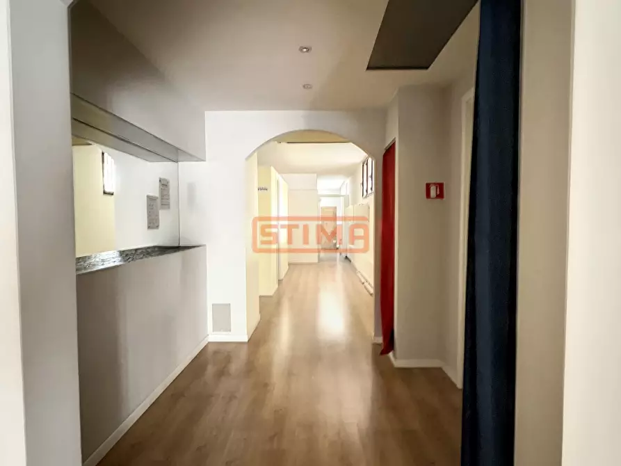 Immagine 10 di Ufficio in affitto  in via principale a Altivole